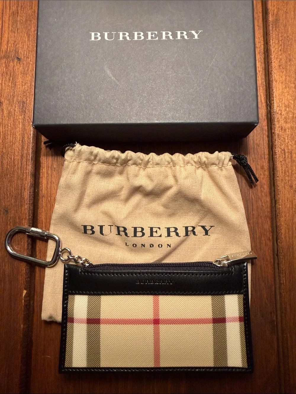 New w Tags Burberry Nova Check card case/ Key pouch